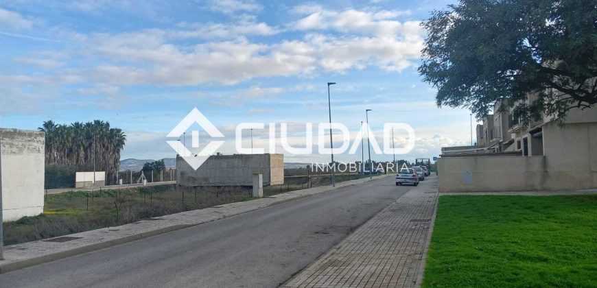 Solar en venta – Zona de Los Tollos, muy demandada para vivienda, ideal para construir tu nueva vivienda o para inversión