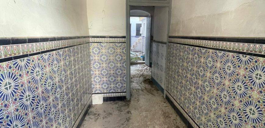 MAGNIFICA VIVIENDA EN CALLE MIRAFLORES