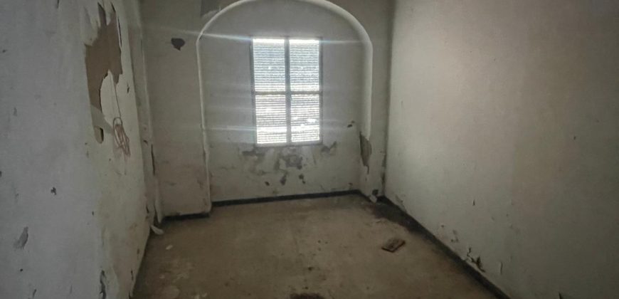 MAGNIFICA VIVIENDA EN CALLE MIRAFLORES