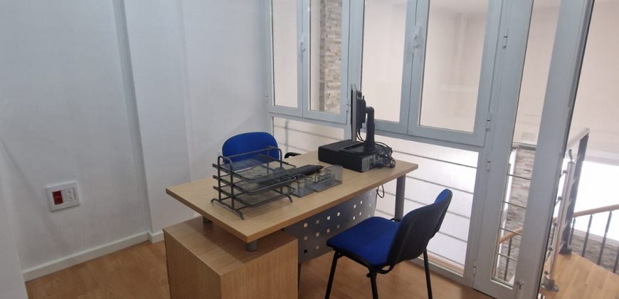 Se vende local con cambio a apartamento vacacional en San Juan – Barrio Alto.