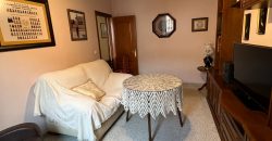 CASA CON COCHERA EN FUENTES DE ANDALUCIA.