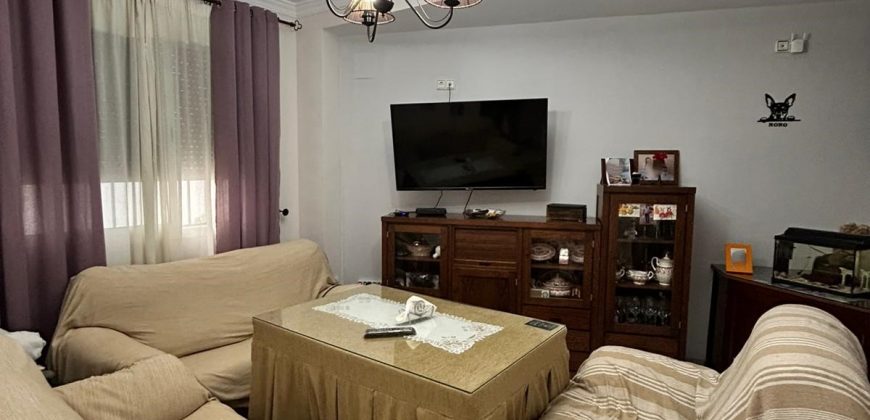 CASA EN BARRIO LA GUITA.