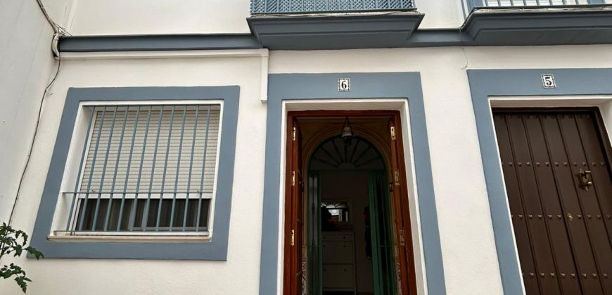 CASA EN BARRIO LA GUITA.