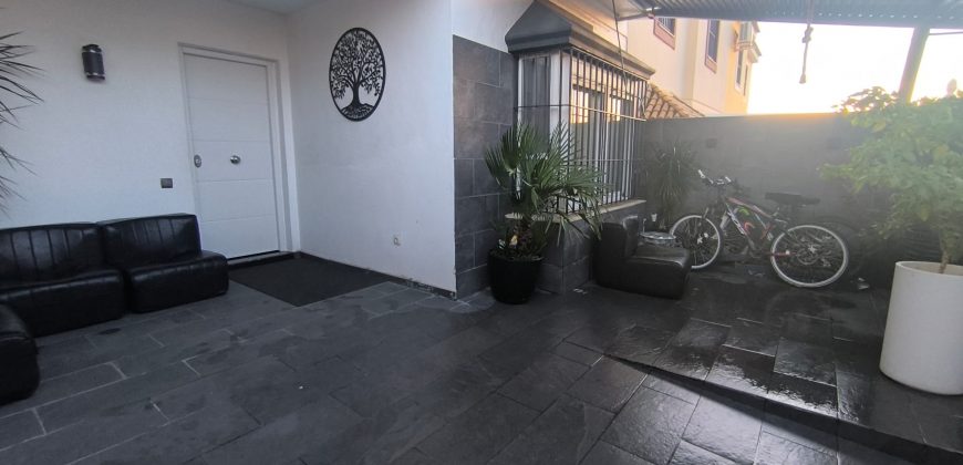 VIVIENDA DE DOS PLANTAS EN MAIRENA DEL ALCOR