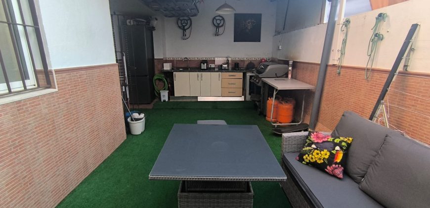 VIVIENDA DE DOS PLANTAS EN MAIRENA DEL ALCOR