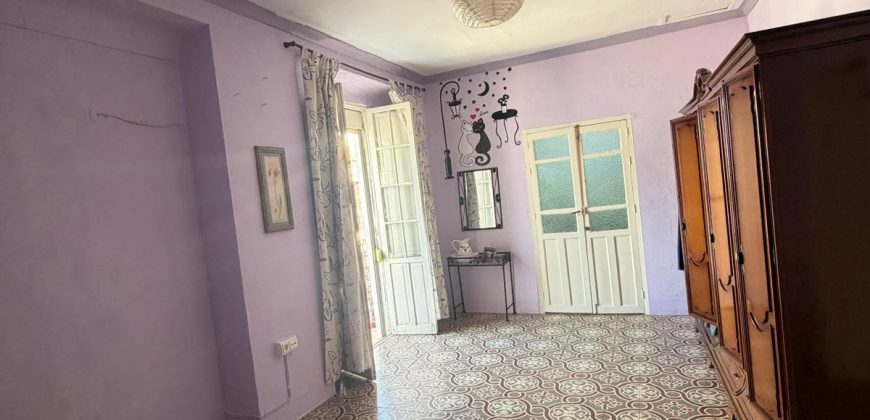 CASA SEÑORIAL EN CALLE ESPIRITU SANTO!