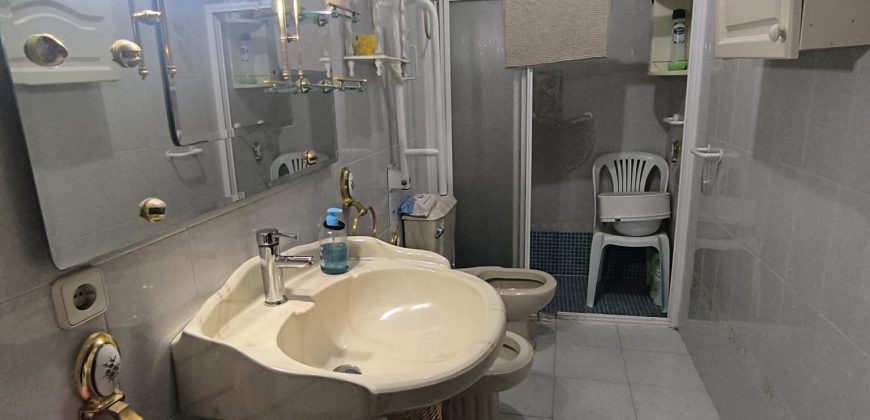 PISO INDEPENDIENTE EN SEGUNDA PLANTA EN EL CENTRO.