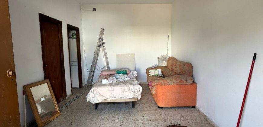 MAGNIFICO TERRENO CON 2 CASAS