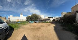 MAGNIFICO TERRENO CON 2 CASAS