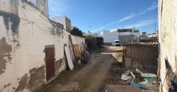 MAGNIFICO TERRENO CON 2 CASAS