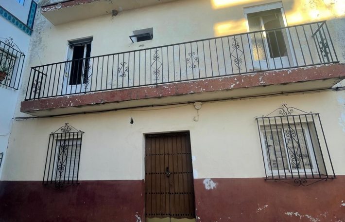 MAGNIFICA VIVIENDA EN CALLE SOL