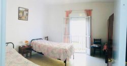 MAGNIFICA VIVIENDA EN EL CENTRO CALLE MOGROLLOS