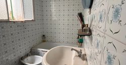 CASA DE DOS PLANTAS CON COCHERA.