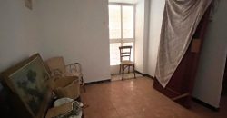 CASA DE DOS PLANTAS CON COCHERA.