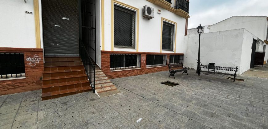 Local comercial con CAMBIO DE USO VIVIENDA – Umbrete