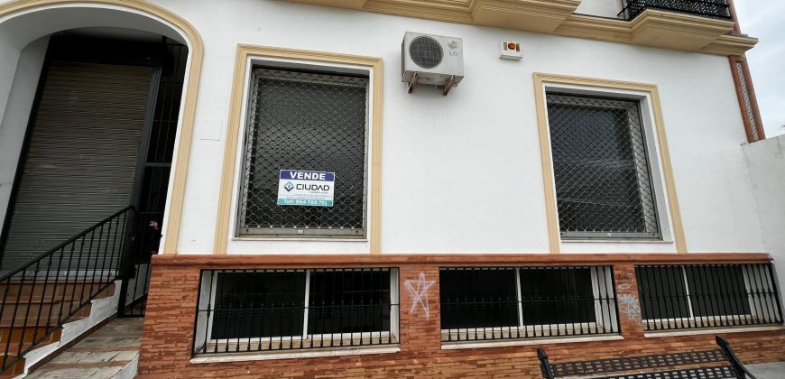 Local comercial con CAMBIO DE USO VIVIENDA – Umbrete