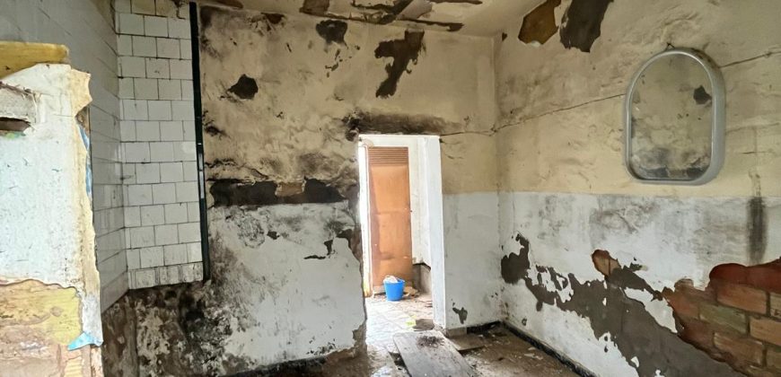 CASA PARA DERRIBO EN EL VISO.