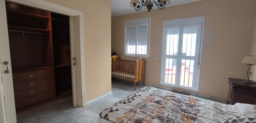 ESTUPENDA CASA EN EL VISO DEL ALCOR.