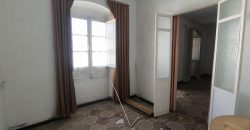 CASA PARA REFORMA INTEGRAL O DERRIBO CON GRAN PATIO EN EL CENTRO DE MAIRENA