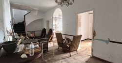 CASA PARA REFORMA INTEGRAL O DERRIBO CON GRAN PATIO EN EL CENTRO DE MAIRENA