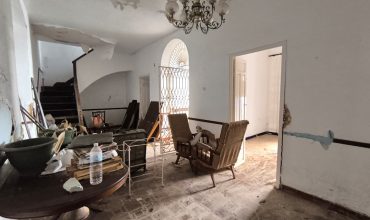 CASA PARA REFORMA INTEGRAL O DERRIBO CON GRAN PATIO EN EL CENTRO DE MAIRENA