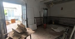 CASA PARA REFORMA INTEGRAL O DERRIBO CON GRAN PATIO EN EL CENTRO DE MAIRENA