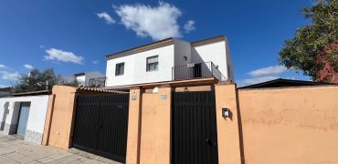 CHALET EN LOS MOLARES