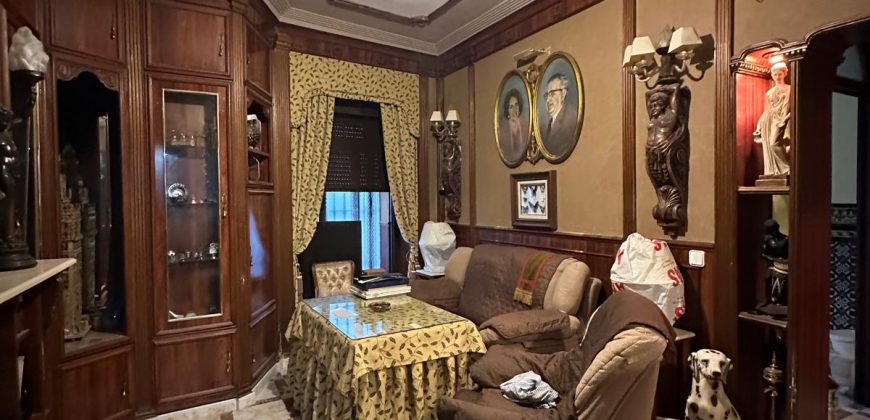 PISO BAJO EN EL CENTRO