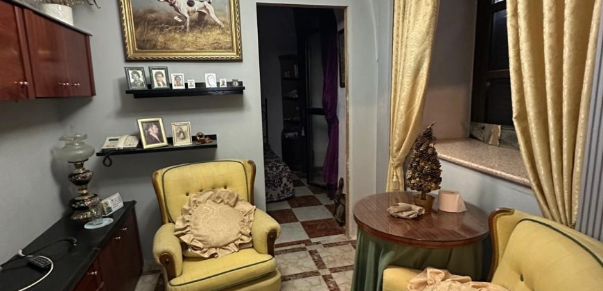 PISO BAJO EN EL CENTRO