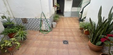 Chalet adosado en venta en Camas