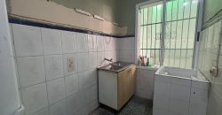 MAGNÍFICA VIVIENDA DE ORIGEN EN VENTA EN BARRIADA MALLORCA, CAMAS