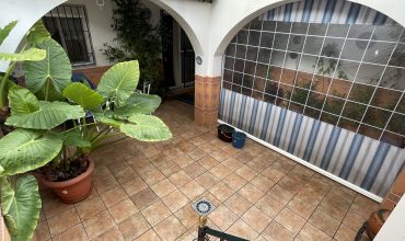 ESPECTACULAR CHALET EN VENTA EN PLENO CORAZÓN DE SANTIPONCE