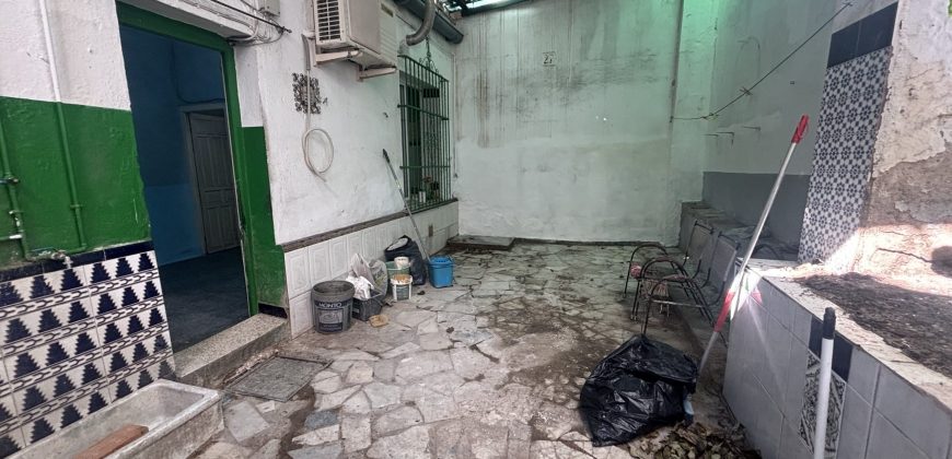 MAGNÍFICA VIVIENDA DE ORIGEN EN VENTA EN BARRIADA MALLORCA, CAMAS