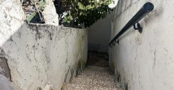 MAGNÍFICA VIVIENDA DE ORIGEN EN VENTA EN BARRIADA MALLORCA, CAMAS