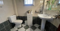 Chalet adosado en venta en Camas