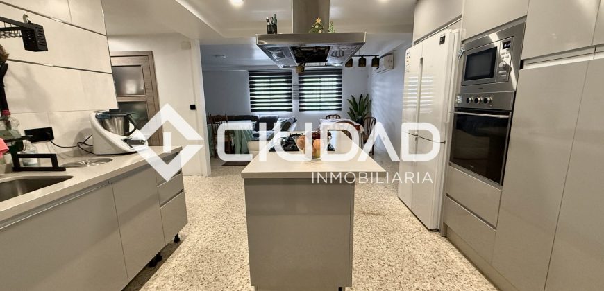 Casa en venta en zona Los Parcelistas