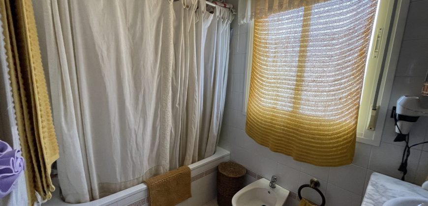 ESPECTACULAR CHALET EN VENTA EN PLENO CORAZÓN DE SANTIPONCE