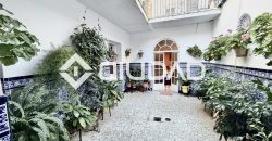 Casa de dos plantas en venta – Zona Campo Fútbol / Mantillo, Lebrija