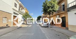RESERVADO! Casa de 2 plantas en el centro de El Cuervo (Sevilla)