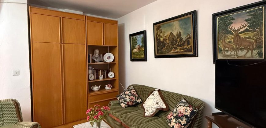 PISO ZONA REGLA- CHIPIONA