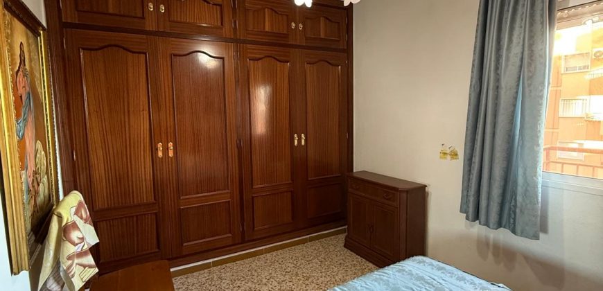 PISO ZONA REGLA- CHIPIONA