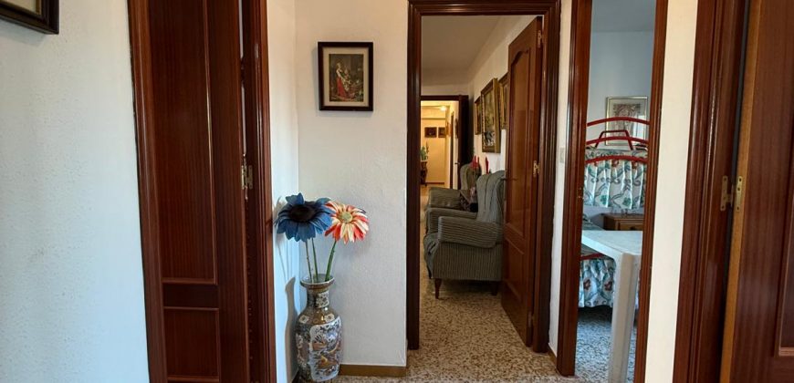 PISO ZONA REGLA- CHIPIONA