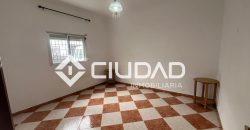 Casa en planta baja en zona tranquila, Bda. del Torres, Lebrija
