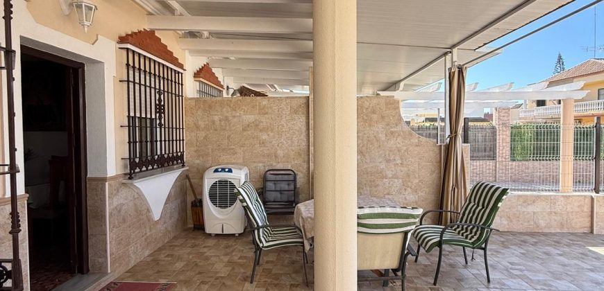 CHALET ZONA LA LAGUNA- CHIPIONA