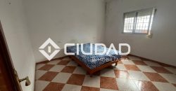 Casa en planta baja en zona tranquila, Bda. del Torres, Lebrija