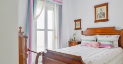 SE VENDE ESPECTACULAR CHALET ADOSADO EN BARRIADA MALLORCA, CAMAS