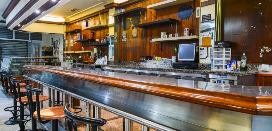 ESPECTACULAR LOCAL EN VENTA EN PLENO CORAZÓN DE CAMAS