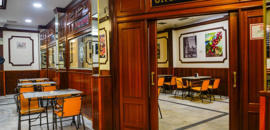 ESPECTACULAR LOCAL EN VENTA EN PLENO CORAZÓN DE CAMAS