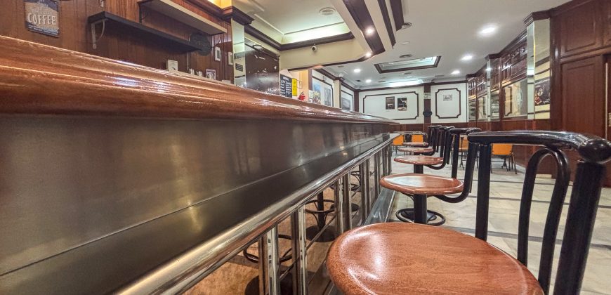 ESPECTACULAR LOCAL EN VENTA EN PLENO CORAZÓN DE CAMAS