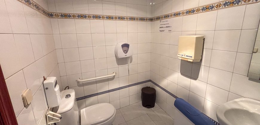 ESPECTACULAR LOCAL EN VENTA EN PLENO CORAZÓN DE CAMAS